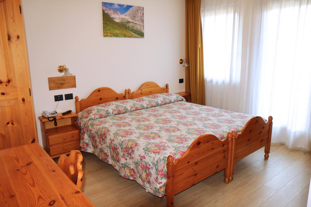 Hotel La Palù Pinzolo Esterno foto