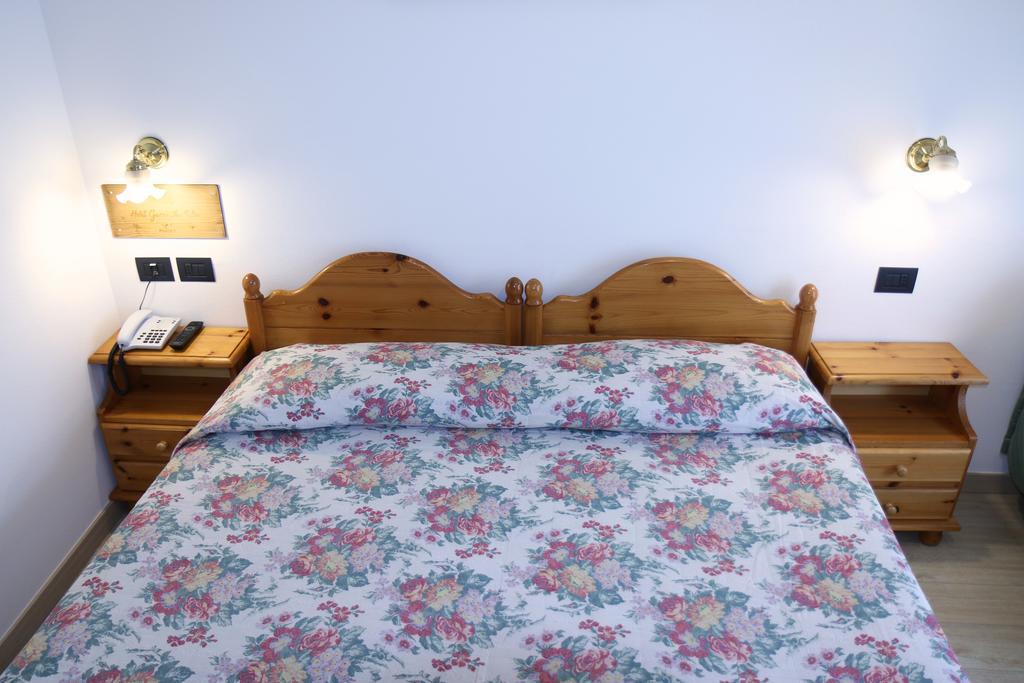 Hotel La Palù Pinzolo Esterno foto